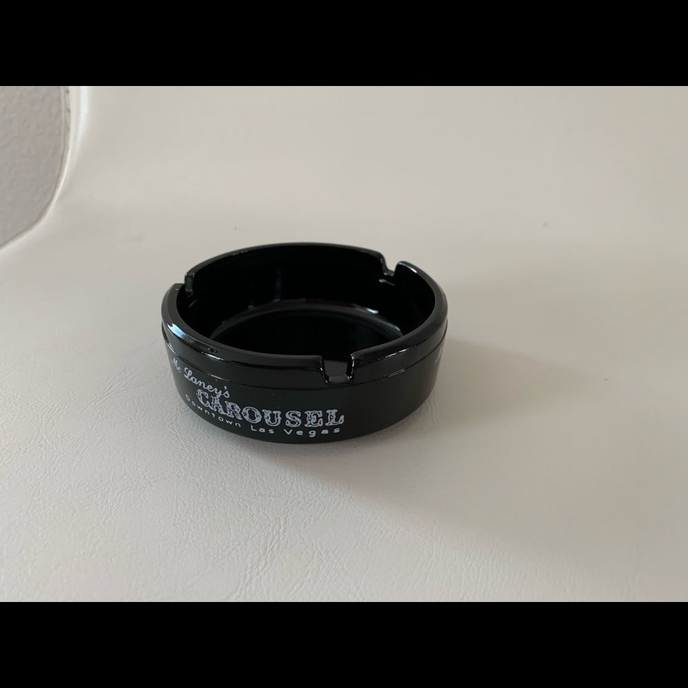 Ashtray - Picture 5 of 5